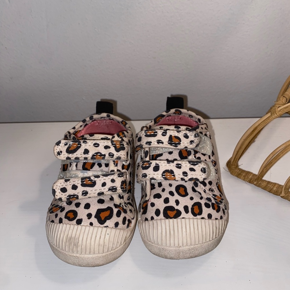 Cat & Jack White and Black Sneakers Casual Slip-On